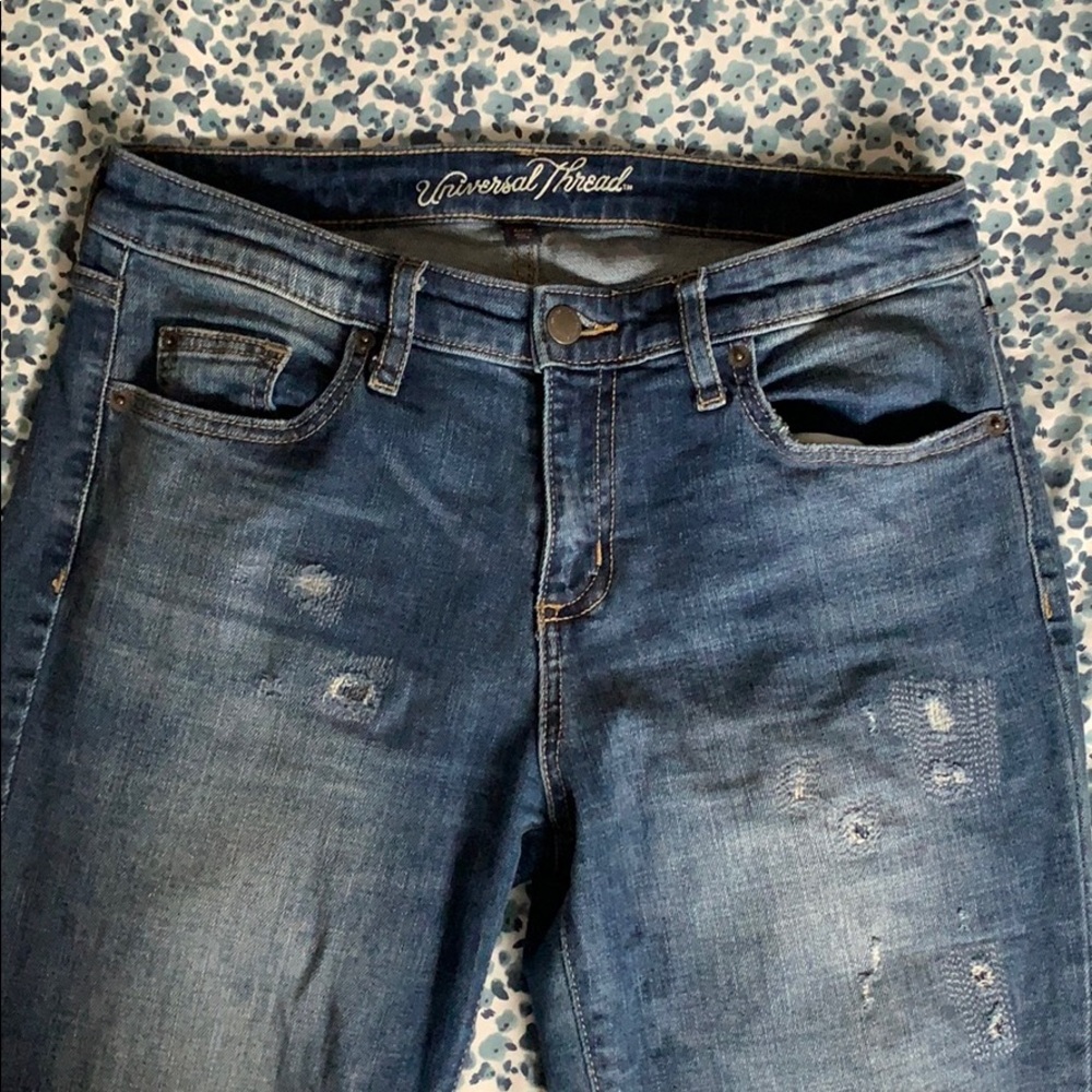 Universal Thread mid rise boyfriend crop jeans
